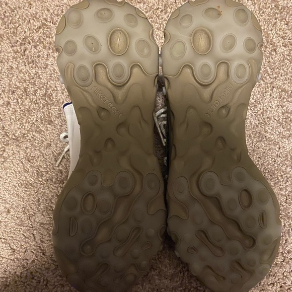 Nike sneakers . Size 8.5 US - Picture 5 of 6